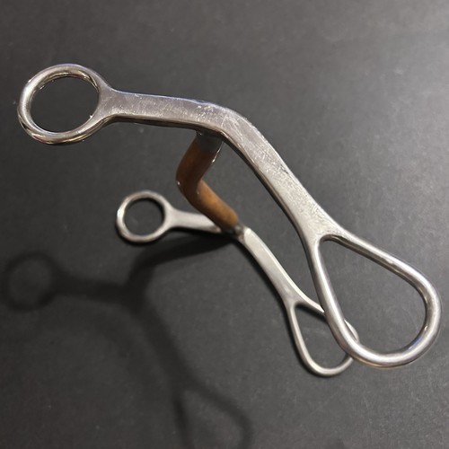 Short shank low port - short,